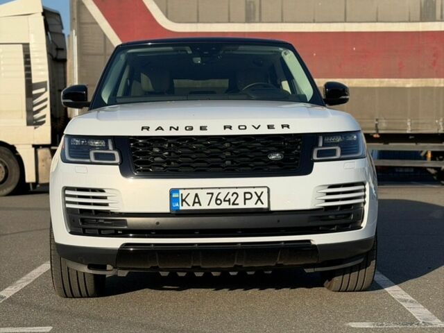 Білий Ленд Ровер Рендж Ровер, об'ємом двигуна 3 л та пробігом 96 тис. км за 75000 $, фото 44 на Automoto.ua