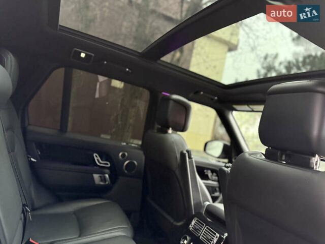 Белый Ленд Ровер Рендж Ровер, объемом двигателя 3 л и пробегом 165 тыс. км за 57500 $, фото 27 на Automoto.ua