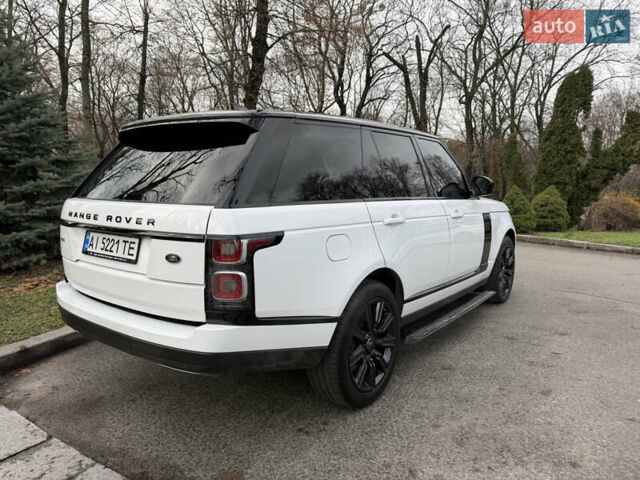 Белый Ленд Ровер Рендж Ровер, объемом двигателя 3 л и пробегом 81 тыс. км за 65000 $, фото 6 на Automoto.ua