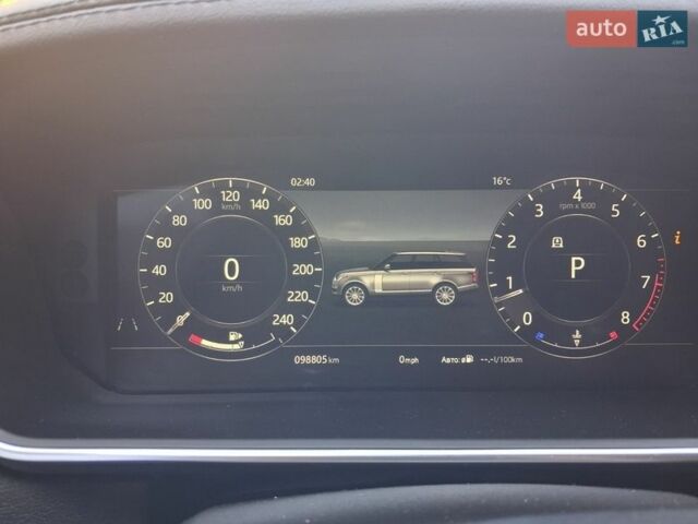 Білий Ленд Ровер Рендж Ровер, об'ємом двигуна 3 л та пробігом 98 тис. км за 51500 $, фото 12 на Automoto.ua