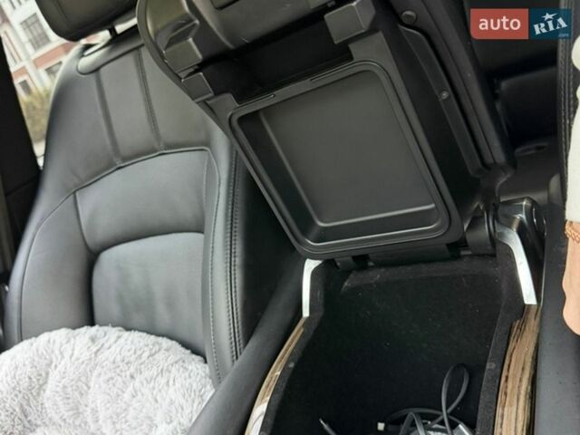 Белый Ленд Ровер Рендж Ровер, объемом двигателя 4.4 л и пробегом 138 тыс. км за 69999 $, фото 35 на Automoto.ua