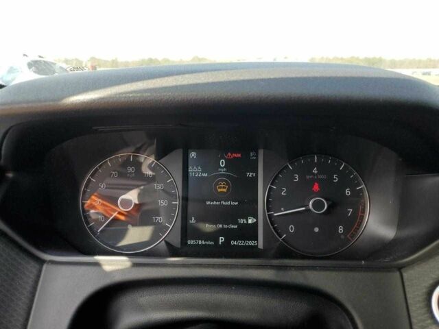 Белый Ленд Ровер Рендж Ровер, объемом двигателя 2 л и пробегом 85 тыс. км за 19900 $, фото 8 на Automoto.ua