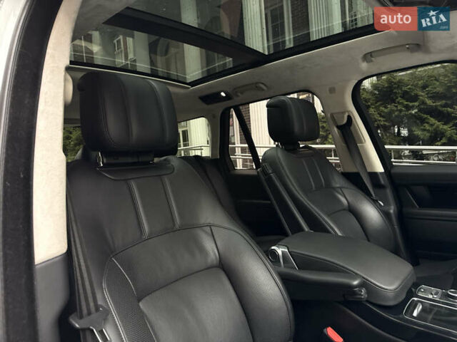 Білий Ленд Ровер Рендж Ровер, об'ємом двигуна 3 л та пробігом 82 тис. км за 49900 $, фото 16 на Automoto.ua