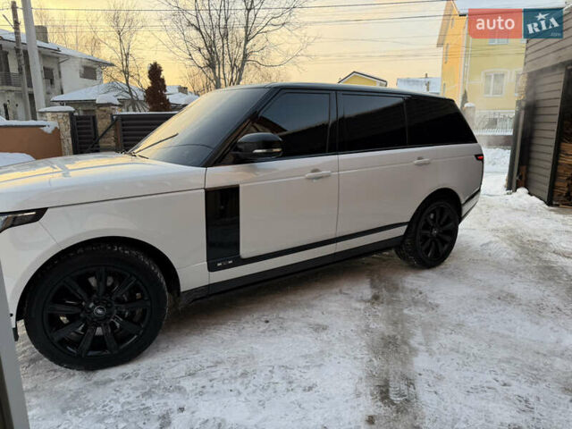 Белый Ленд Ровер Рендж Ровер, объемом двигателя 5 л и пробегом 90 тыс. км за 70000 $, фото 6 на Automoto.ua