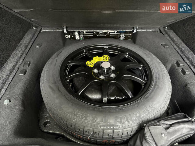 Білий Ленд Ровер Рендж Ровер, об'ємом двигуна 3 л та пробігом 82 тис. км за 49900 $, фото 9 на Automoto.ua