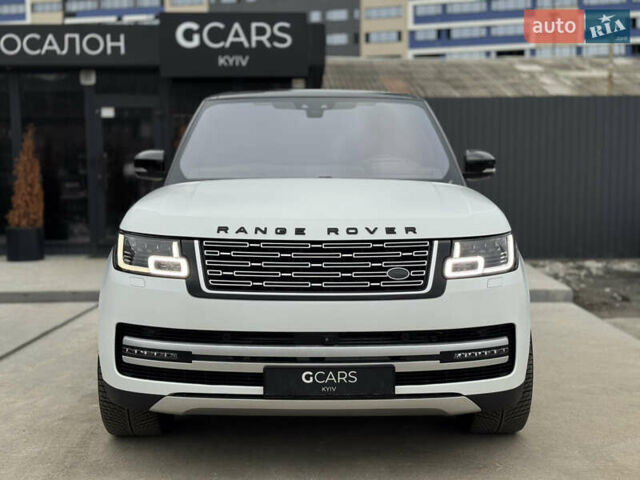 Белый Ленд Ровер Рендж Ровер, объемом двигателя 5 л и пробегом 155 тыс. км за 64999 $, фото 3 на Automoto.ua