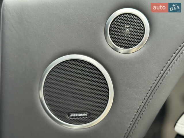 Белый Ленд Ровер Рендж Ровер, объемом двигателя 5 л и пробегом 155 тыс. км за 64999 $, фото 44 на Automoto.ua