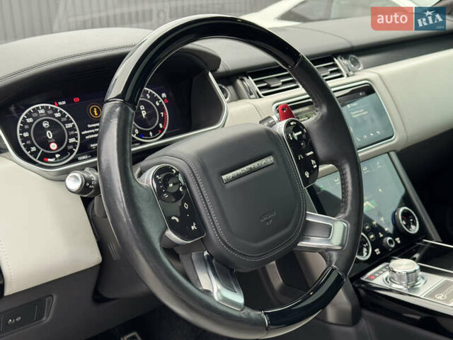 Белый Ленд Ровер Рендж Ровер, объемом двигателя 5 л и пробегом 155 тыс. км за 64999 $, фото 19 на Automoto.ua