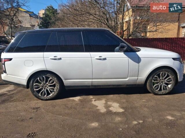 Білий Ленд Ровер Рендж Ровер, об'ємом двигуна 3 л та пробігом 98 тис. км за 51500 $, фото 4 на Automoto.ua