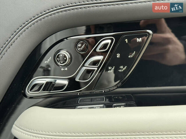 Белый Ленд Ровер Рендж Ровер, объемом двигателя 5 л и пробегом 155 тыс. км за 64999 $, фото 43 на Automoto.ua