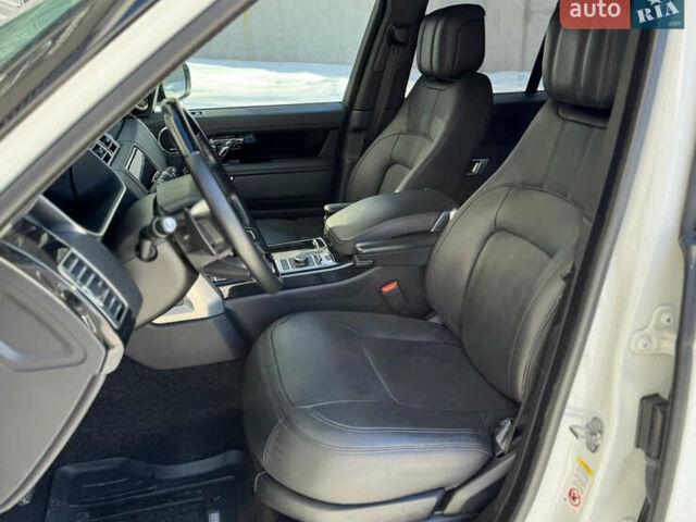 Білий Ленд Ровер Рендж Ровер, об'ємом двигуна 5 л та пробігом 35 тис. км за 65000 $, фото 13 на Automoto.ua