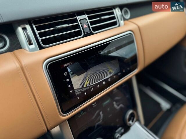 Білий Ленд Ровер Рендж Ровер, об'ємом двигуна 4.37 л та пробігом 73 тис. км за 79500 $, фото 14 на Automoto.ua