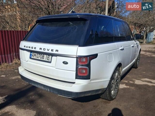 Білий Ленд Ровер Рендж Ровер, об'ємом двигуна 3 л та пробігом 98 тис. км за 51500 $, фото 10 на Automoto.ua