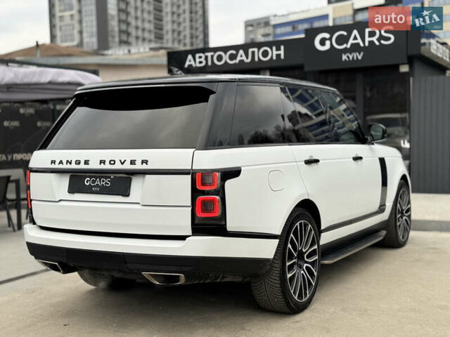Белый Ленд Ровер Рендж Ровер, объемом двигателя 5 л и пробегом 155 тыс. км за 64999 $, фото 7 на Automoto.ua