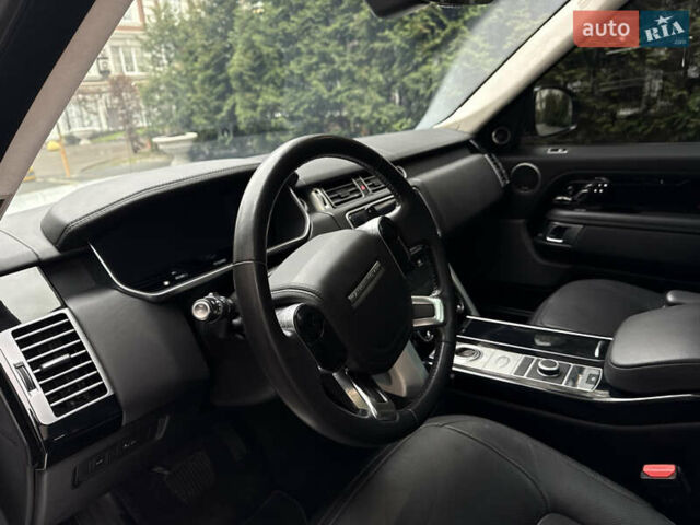 Білий Ленд Ровер Рендж Ровер, об'ємом двигуна 3 л та пробігом 82 тис. км за 49900 $, фото 28 на Automoto.ua