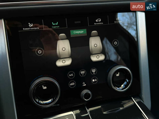 Білий Ленд Ровер Рендж Ровер, об'ємом двигуна 5 л та пробігом 35 тис. км за 65000 $, фото 31 на Automoto.ua