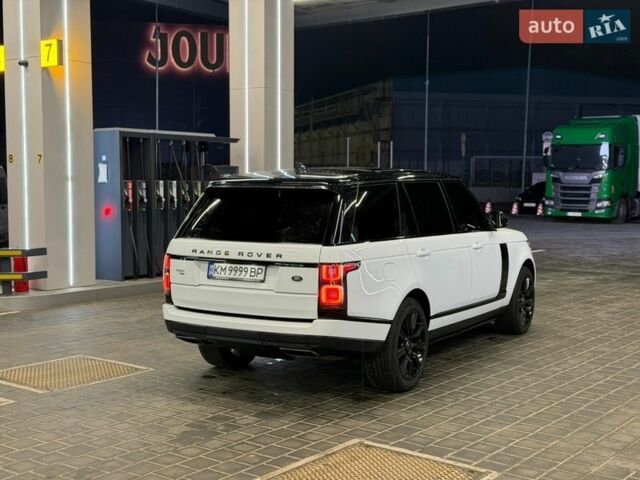 Білий Ленд Ровер Рендж Ровер, об'ємом двигуна 5 л та пробігом 95 тис. км за 69500 $, фото 6 на Automoto.ua