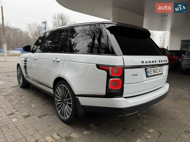 Белый Ленд Ровер Рендж Ровер, объемом двигателя 3 л и пробегом 165 тыс. км за 57500 $, фото 5 на Automoto.ua