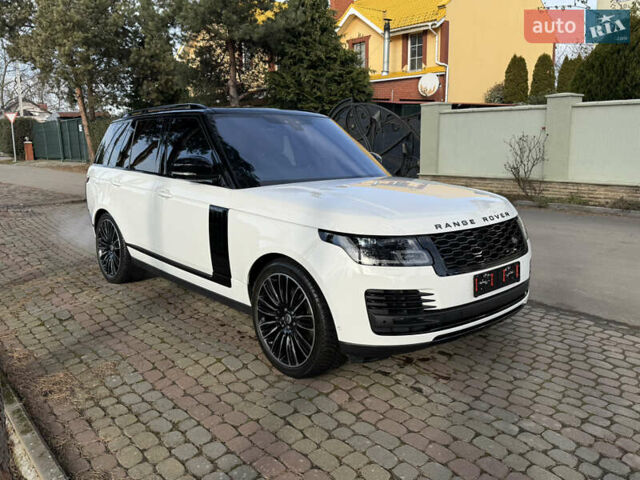 Белый Ленд Ровер Рендж Ровер, объемом двигателя 3 л и пробегом 123 тыс. км за 63000 $, фото 4 на Automoto.ua