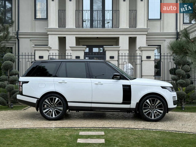Белый Ленд Ровер Рендж Ровер, объемом двигателя 3 л и пробегом 98 тыс. км за 89000 $, фото 18 на Automoto.ua