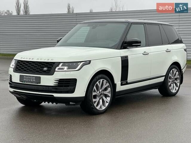 Белый Ленд Ровер Рендж Ровер, объемом двигателя 3 л и пробегом 75 тыс. км за 89900 $, фото 2 на Automoto.ua