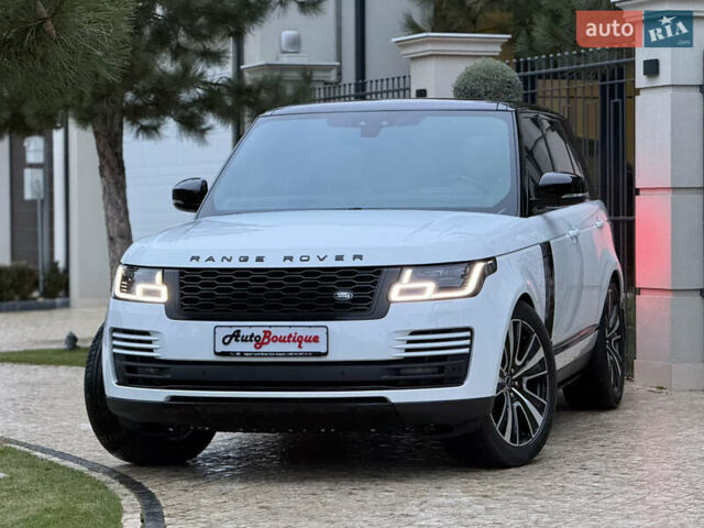 Белый Ленд Ровер Рендж Ровер, объемом двигателя 3 л и пробегом 98 тыс. км за 89000 $, фото 4 на Automoto.ua