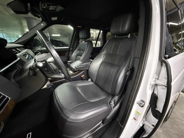 Білий Ленд Ровер Рендж Ровер, об'ємом двигуна 5 л та пробігом 62 тис. км за 69500 $, фото 16 на Automoto.ua