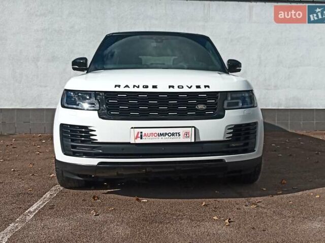 Ленд Ровер Рендж Ровер 2021 в Киеве на Automoto.ua Белый Ленд Ровер Рендж Ровер, объемом двигателя 5 л и пробегом 71 тыс. км за 79000 $, фото 1 на Automoto.ua