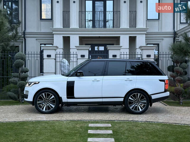 Белый Ленд Ровер Рендж Ровер, объемом двигателя 3 л и пробегом 98 тыс. км за 89000 $, фото 8 на Automoto.ua
