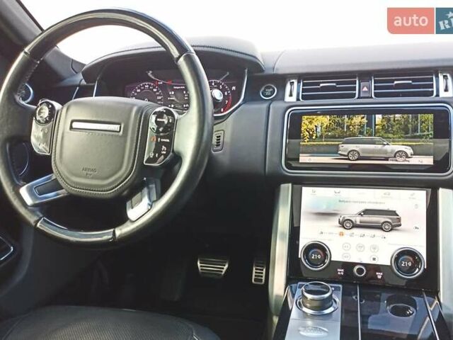 Ленд Ровер Рендж Ровер 2021 в Киеве на Automoto.ua Белый Ленд Ровер Рендж Ровер, объемом двигателя 5 л и пробегом 71 тыс. км за 79000 $, фото 11 на Automoto.ua