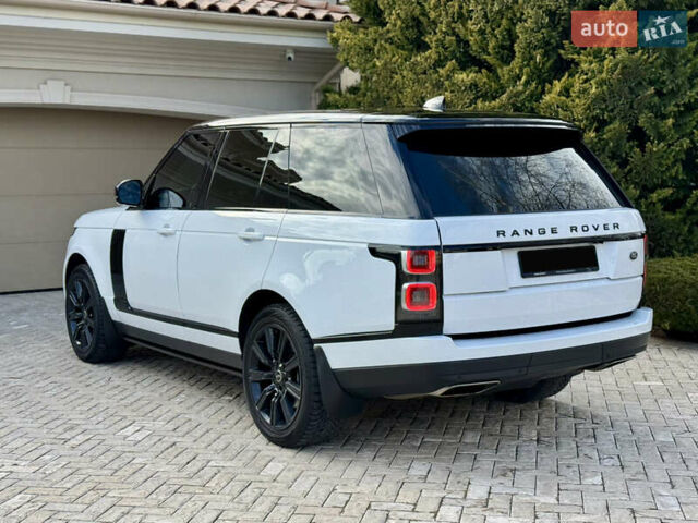Білий Ленд Ровер Рендж Ровер, об'ємом двигуна 3 л та пробігом 97 тис. км за 79500 $, фото 9 на Automoto.ua