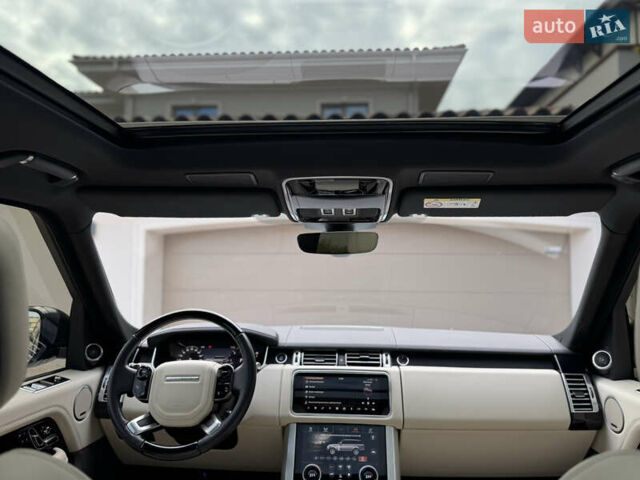 Белый Ленд Ровер Рендж Ровер, объемом двигателя 3 л и пробегом 97 тыс. км за 78900 $, фото 35 на Automoto.ua