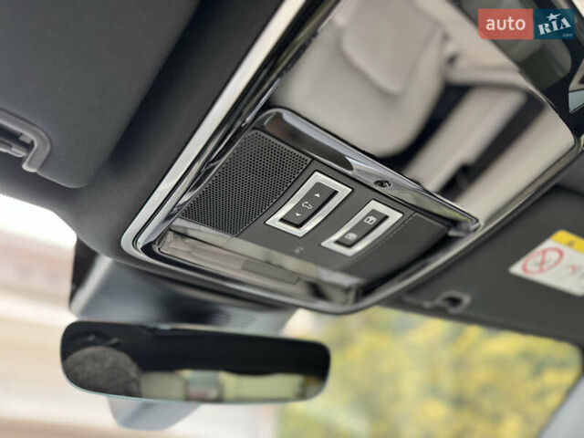 Белый Ленд Ровер Рендж Ровер, объемом двигателя 3 л и пробегом 97 тыс. км за 78900 $, фото 44 на Automoto.ua