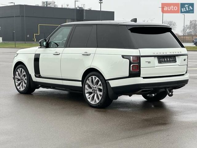 Белый Ленд Ровер Рендж Ровер, объемом двигателя 3 л и пробегом 75 тыс. км за 89900 $, фото 4 на Automoto.ua