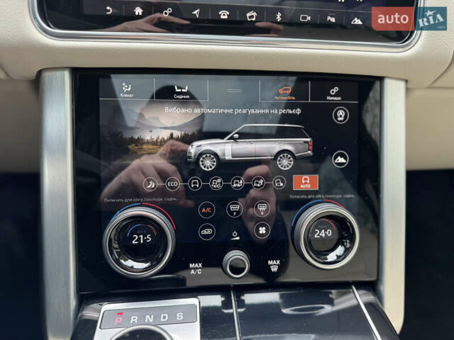 Білий Ленд Ровер Рендж Ровер, об'ємом двигуна 3 л та пробігом 97 тис. км за 79500 $, фото 39 на Automoto.ua