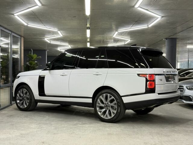 Білий Ленд Ровер Рендж Ровер, об'ємом двигуна 5 л та пробігом 62 тис. км за 69500 $, фото 14 на Automoto.ua