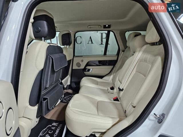 Белый Ленд Ровер Рендж Ровер, объемом двигателя 3 л и пробегом 96 тыс. км за 86999 $, фото 9 на Automoto.ua