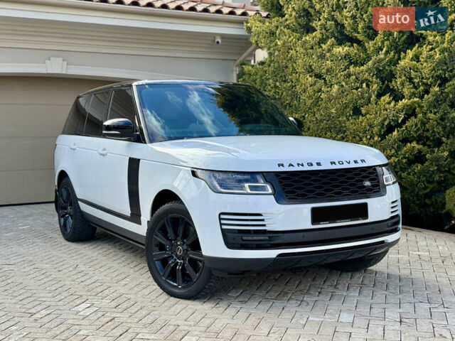 Білий Ленд Ровер Рендж Ровер, об'ємом двигуна 3 л та пробігом 97 тис. км за 79500 $, фото 5 на Automoto.ua