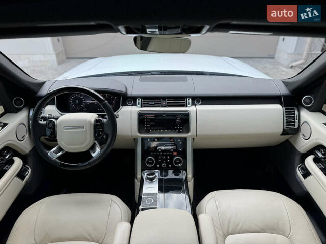 Белый Ленд Ровер Рендж Ровер, объемом двигателя 3 л и пробегом 97 тыс. км за 78900 $, фото 36 на Automoto.ua