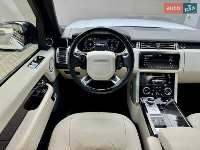Белый Ленд Ровер Рендж Ровер, объемом двигателя 3 л и пробегом 97 тыс. км за 78900 $, фото 28 на Automoto.ua