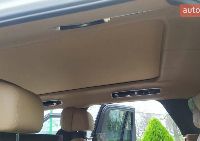 Белый Ленд Ровер Рендж Ровер, объемом двигателя 4.39 л и пробегом 115 тыс. км за 137000 $, фото 44 на Automoto.ua