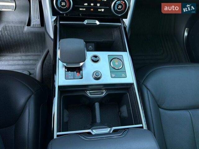 Білий Ленд Ровер Рендж Ровер, об'ємом двигуна 3 л та пробігом 55 тис. км за 145000 $, фото 21 на Automoto.ua