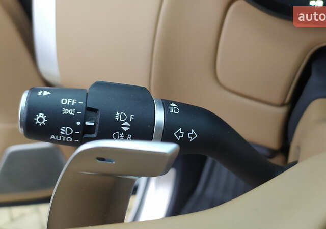 Белый Ленд Ровер Рендж Ровер, объемом двигателя 4.39 л и пробегом 115 тыс. км за 137000 $, фото 36 на Automoto.ua