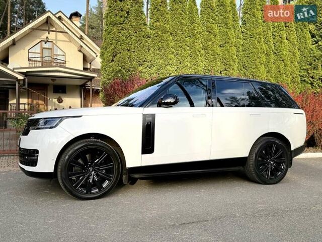 Білий Ленд Ровер Рендж Ровер, об'ємом двигуна 4.4 л та пробігом 44 тис. км за 163000 $, фото 7 на Automoto.ua