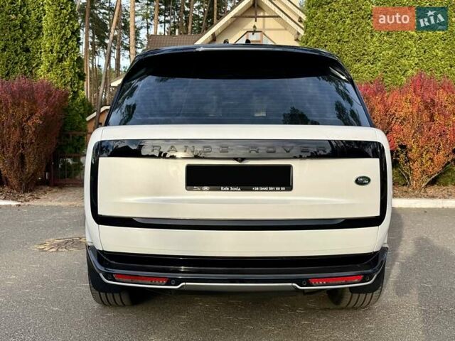Білий Ленд Ровер Рендж Ровер, об'ємом двигуна 4.4 л та пробігом 44 тис. км за 163000 $, фото 30 на Automoto.ua