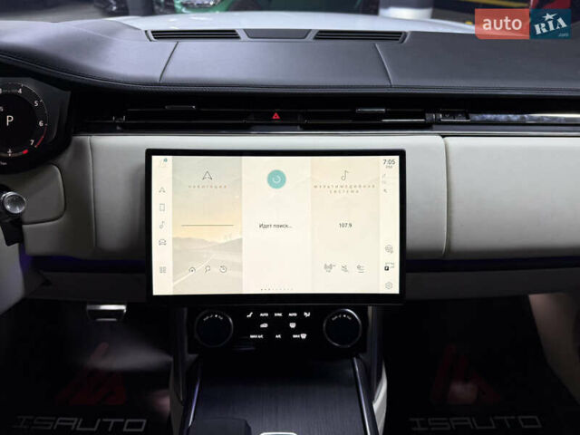 Білий Ленд Ровер Рендж Ровер, об'ємом двигуна 4.39 л та пробігом 51 тис. км за 150000 $, фото 24 на Automoto.ua