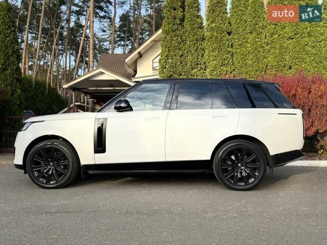 Білий Ленд Ровер Рендж Ровер, об'ємом двигуна 4.4 л та пробігом 44 тис. км за 163000 $, фото 8 на Automoto.ua