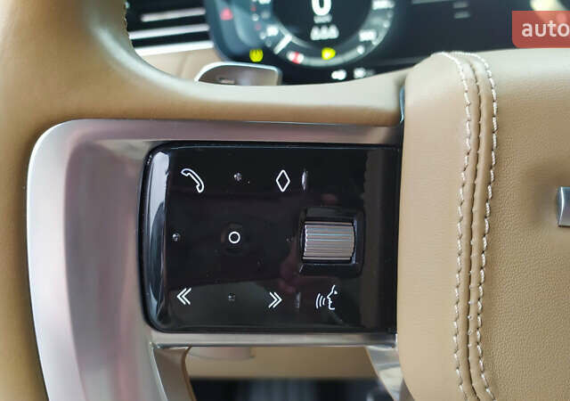 Белый Ленд Ровер Рендж Ровер, объемом двигателя 4.39 л и пробегом 115 тыс. км за 137000 $, фото 35 на Automoto.ua