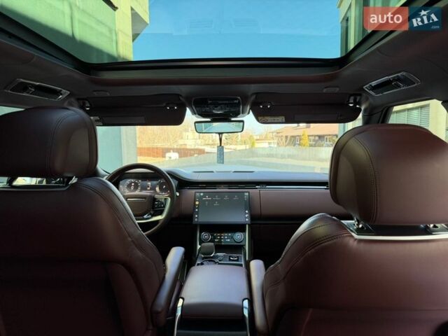 Белый Ленд Ровер Рендж Ровер, объемом двигателя 3 л и пробегом 46 тыс. км за 175000 $, фото 60 на Automoto.ua