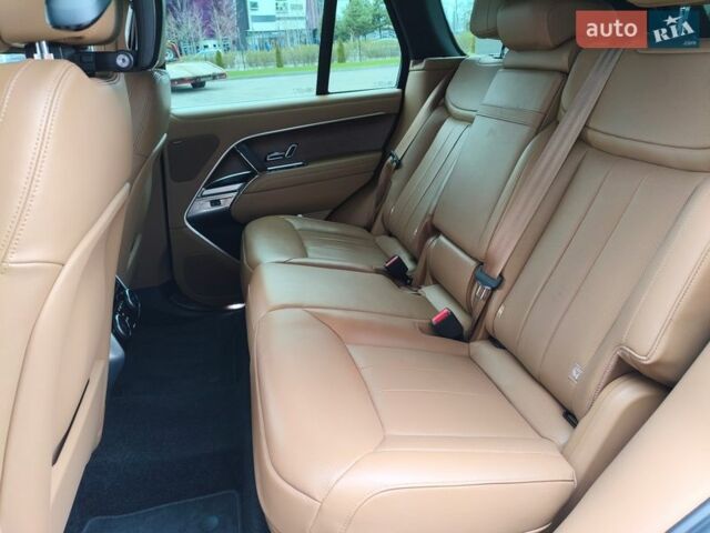 Білий Ленд Ровер Рендж Ровер, об'ємом двигуна 4.39 л та пробігом 72 тис. км за 149219 $, фото 63 на Automoto.ua